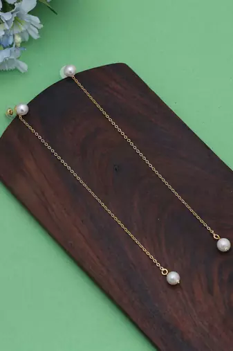 Gold color amrapali earrings