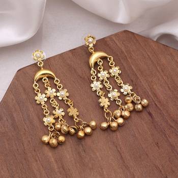 Gold color amrapali earrings 2