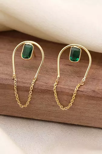 Green color amrapali earrings