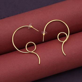 Gold color amrapali earrings 1