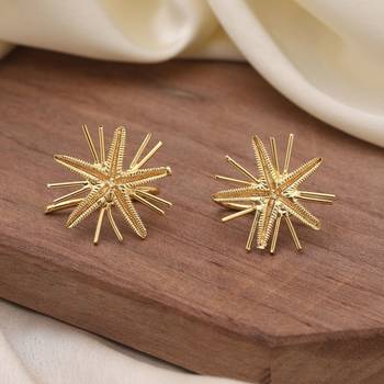 Gold color amrapali earrings 2