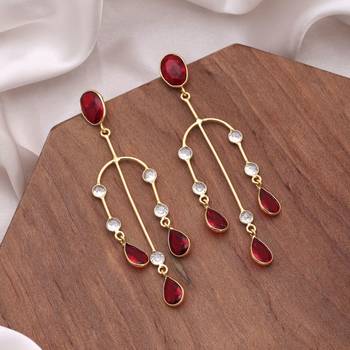 Red color amrapali earrings 1