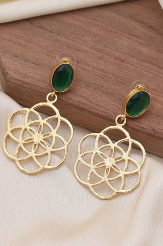Green color amrapali earrings
