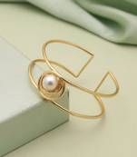 White color gold plated bracelet