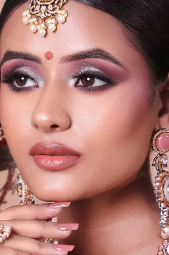 Assorted color bindi book for women & girls- total pieces- 960