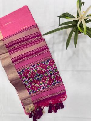 pink soft khadi raw art silk blend saree with patola pallu 3