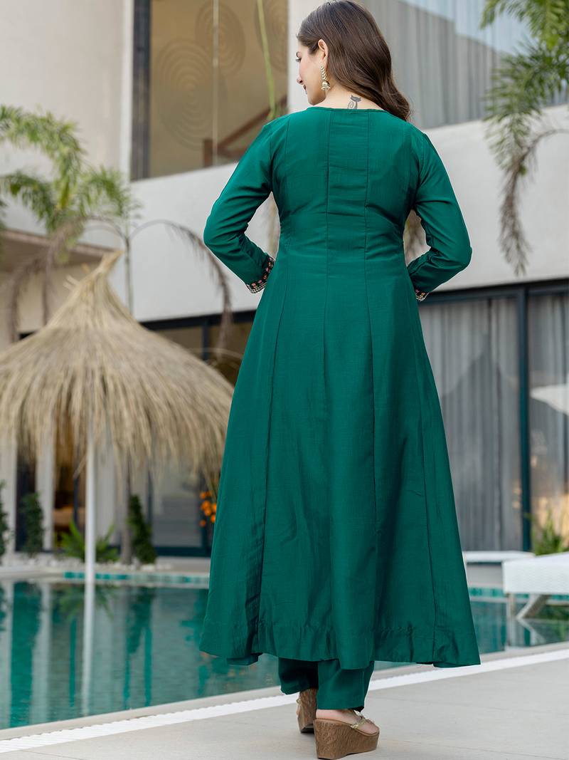 Green chinon heavy thread embroidery work kurta pant set