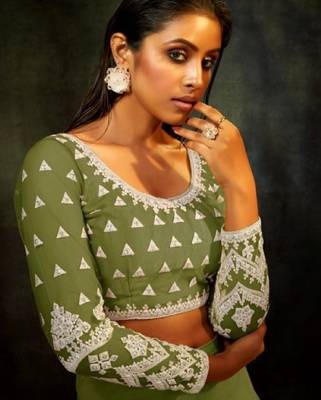 green net lehenga set with choli and dupatta  2