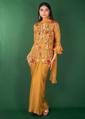 Yellow embroidered satin kurta set 4