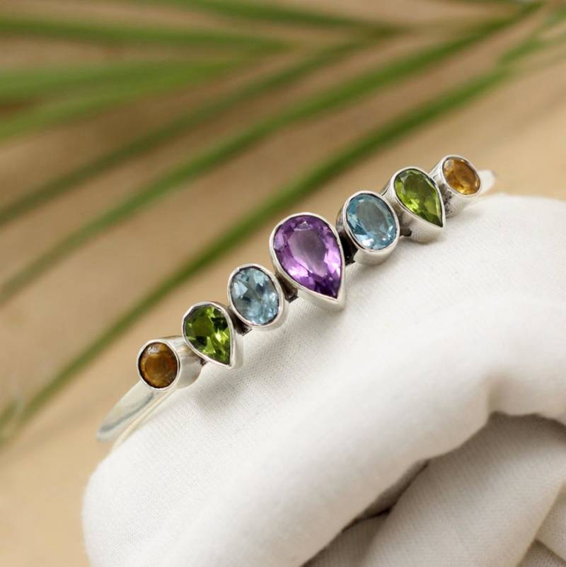 Labradorite stone bracelet | handmade 925 sterling silver jewelry