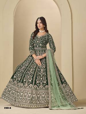 Green velvet anarkali suit with net dupatta 2