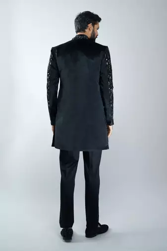 black velvet embroidered indo-western kurta pant set with mandarin collar 
