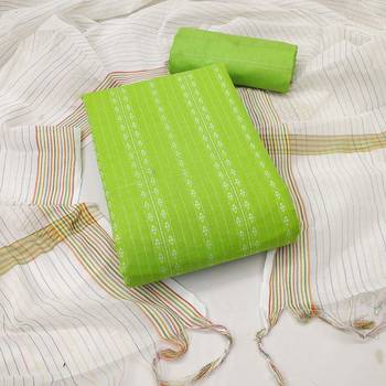 green cotton woven dress material 3