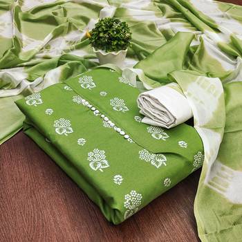 green cotton printed dress material 1