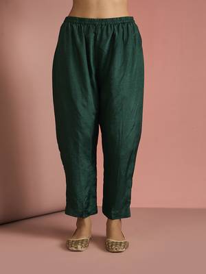 dark green velvet kurta set 4