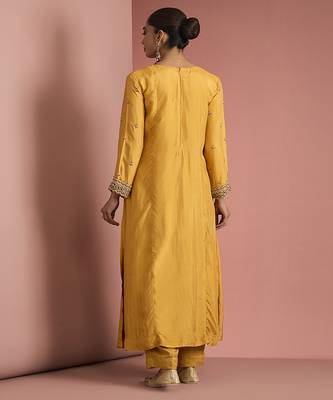 mustard yellow opara silk kurta set  2