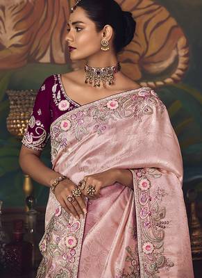 Light pink zari woven silk blend embroidered border saree 2