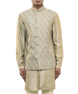 Green embroidered silk Kurta Bandi set 5