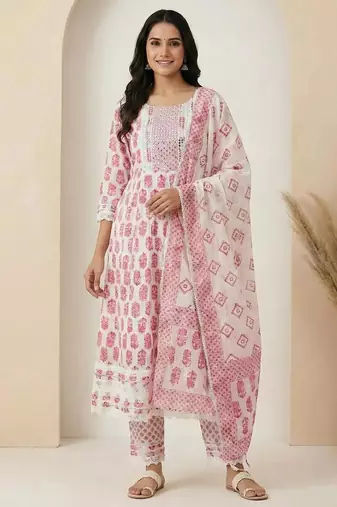 White pink block print cotton kurta set with lace dupatta
