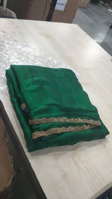 Green color fendy chiffon saree with running blouse 5