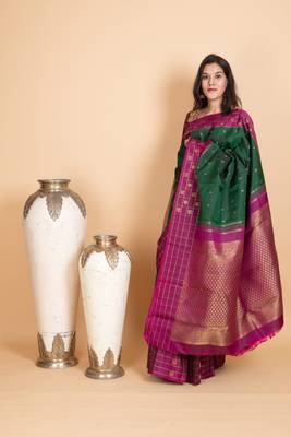 British racing green pure zari kanjivaram silk saree 3