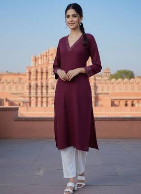 Red  embroidered rayon kurta set 3