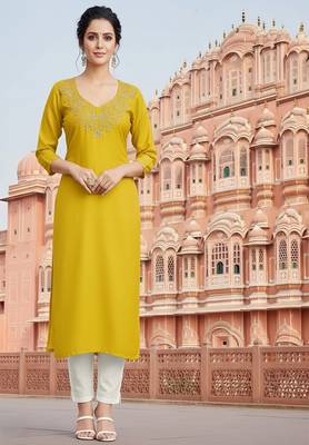 Yellow embroidered rayon kurta set 1