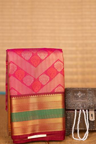 Dual tone pink and maroon soft silk saree