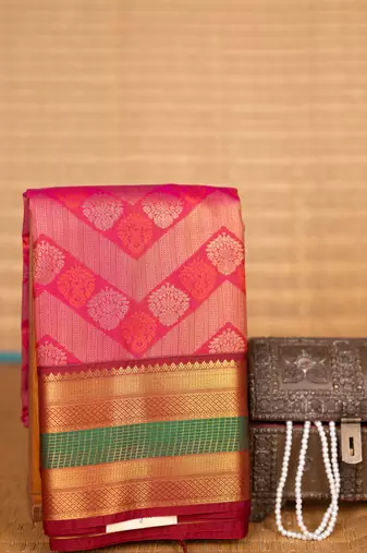 Dual tone pink and maroon soft silk saree
