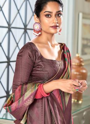 mutlicolour silk blend saree with digital print zari border 3