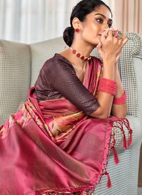 raspberry silk blend saree with digital print zari border 3