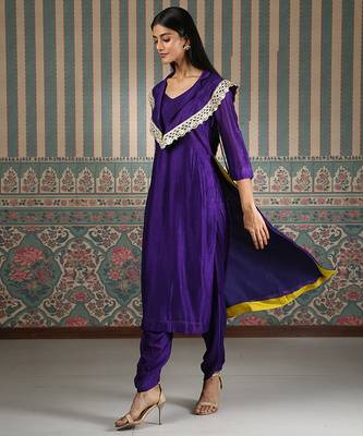 Purple embroidered kurta set with cape 3