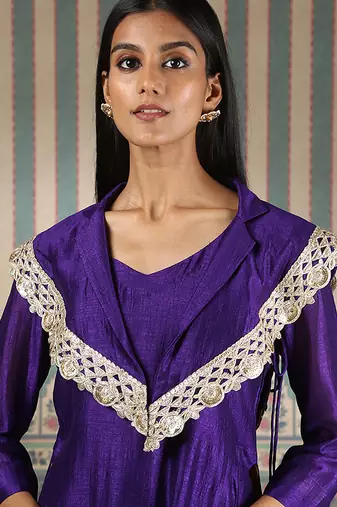 Purple embroidered kurta set with cape