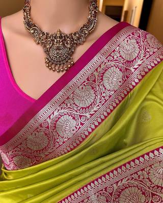 parrot green banarasi silk saree with zari weaving work 2