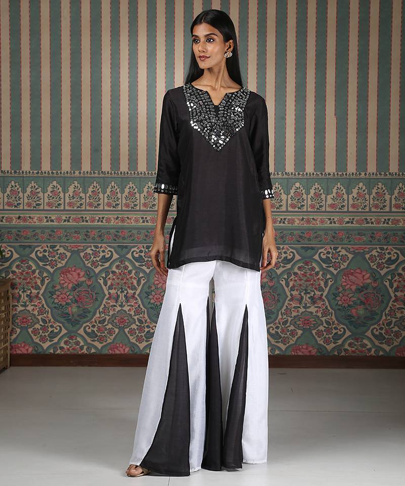 Black embroidered silk blend kurta set