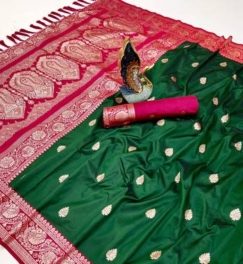 dark green banarasi silk saree with zari weaving work 3