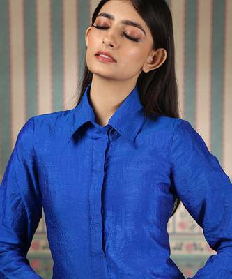 Blue embroidered kurta set 5