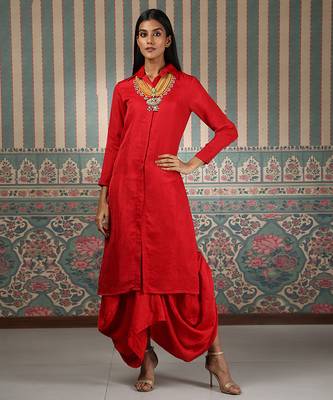 Red embroidered Kurta set 3