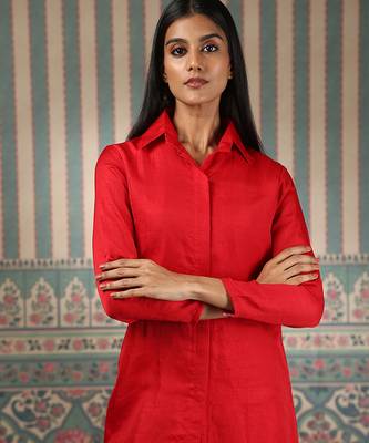 Red embroidered Kurta set 5