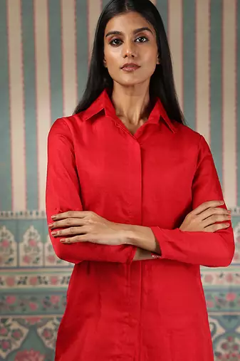 Red embroidered Kurta set