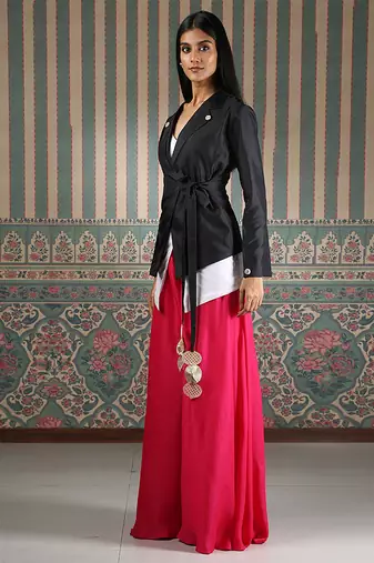 Black plain co ord set