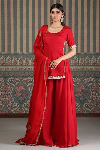 Red embroidered silk blend sharara set