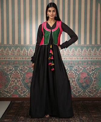 Black gown with multicolour jacket 4