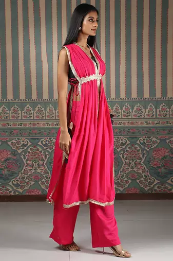 Pink embroidered kurta set