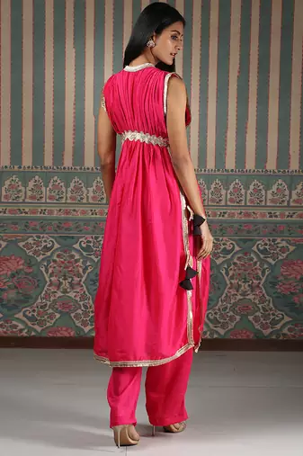 Pink embroidered kurta set