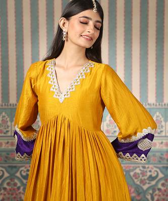 Mustard embroidered kurta set 5