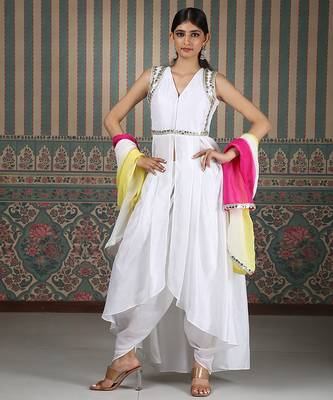 White embroidered kurta set 2