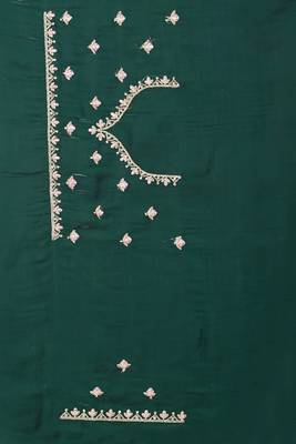 dark green crepe silk saree with zarkan diamond work 5