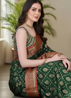green color meenakari zari weaving soft art silk saree with unstiched blouse  3