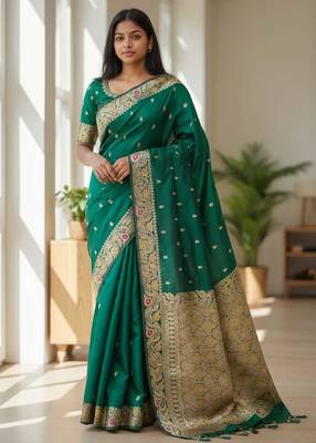 dark green color meenakari zari weaving soft art silk saree with unstiched blouse  2